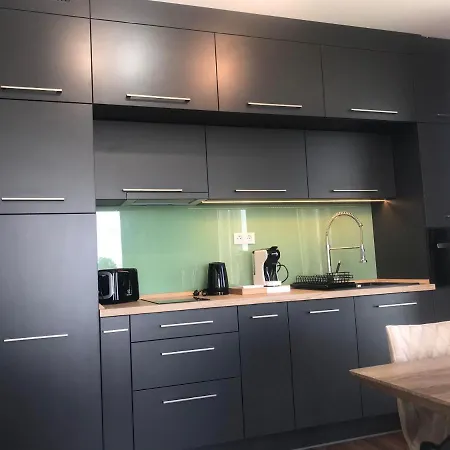 Lakeview 305 Beachfront *